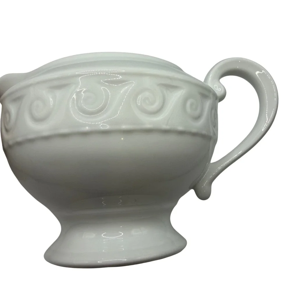 Bernardaud Limoges Louvre Blanc Gravy Boat White Porcelain‎ Pitcher France